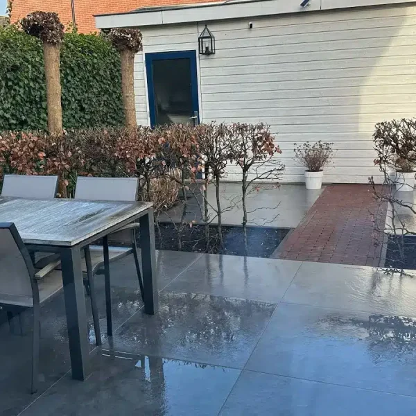 terras-donkere-keramische-tegels 90x90