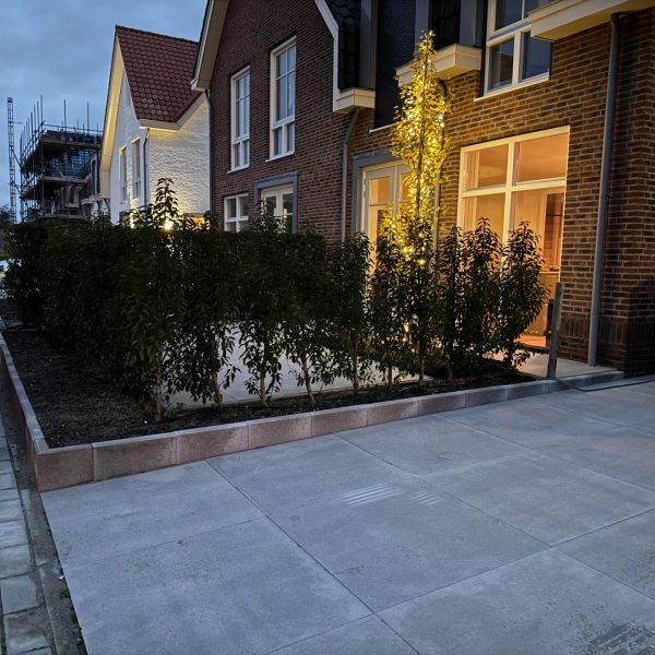 Aanleg voortuin sierbestrating