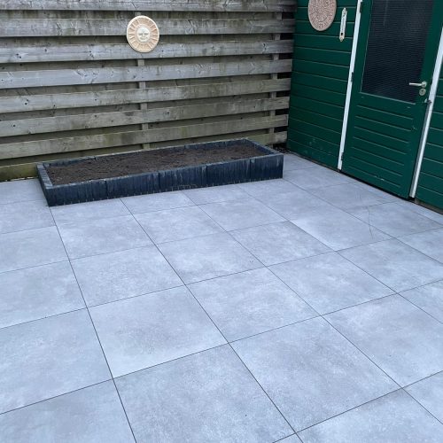 Plantenbak aanleggen in achtertuin