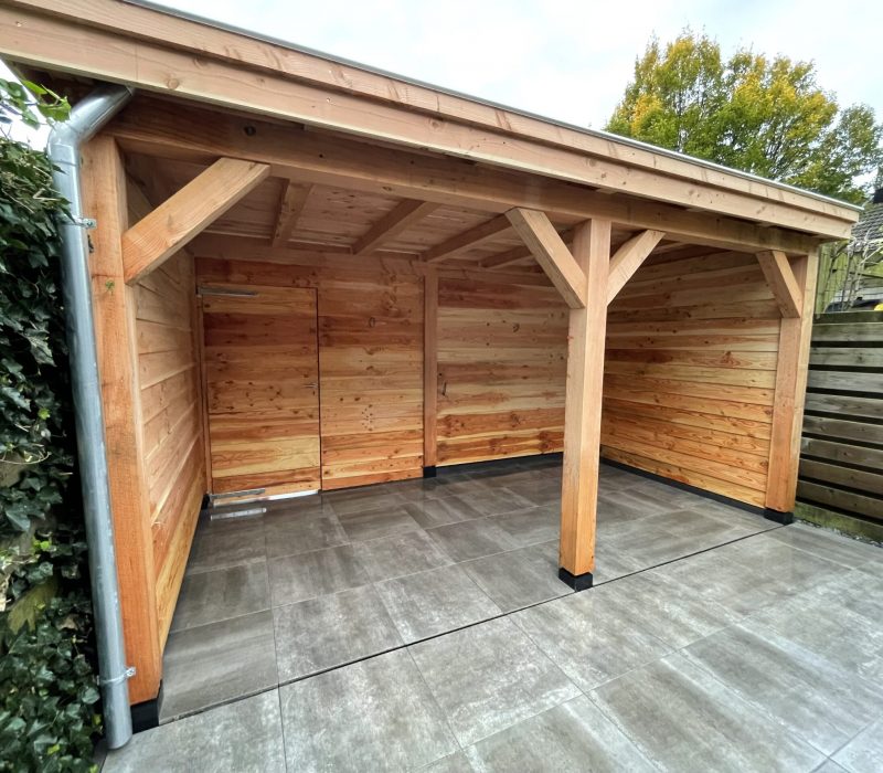 Tuinoverkapping en bestrating Haarlem